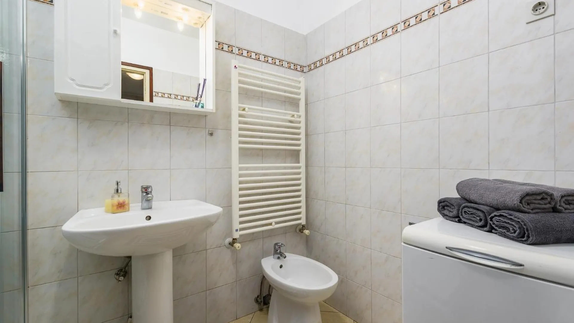 Apartments Vilma Lovran 0*,